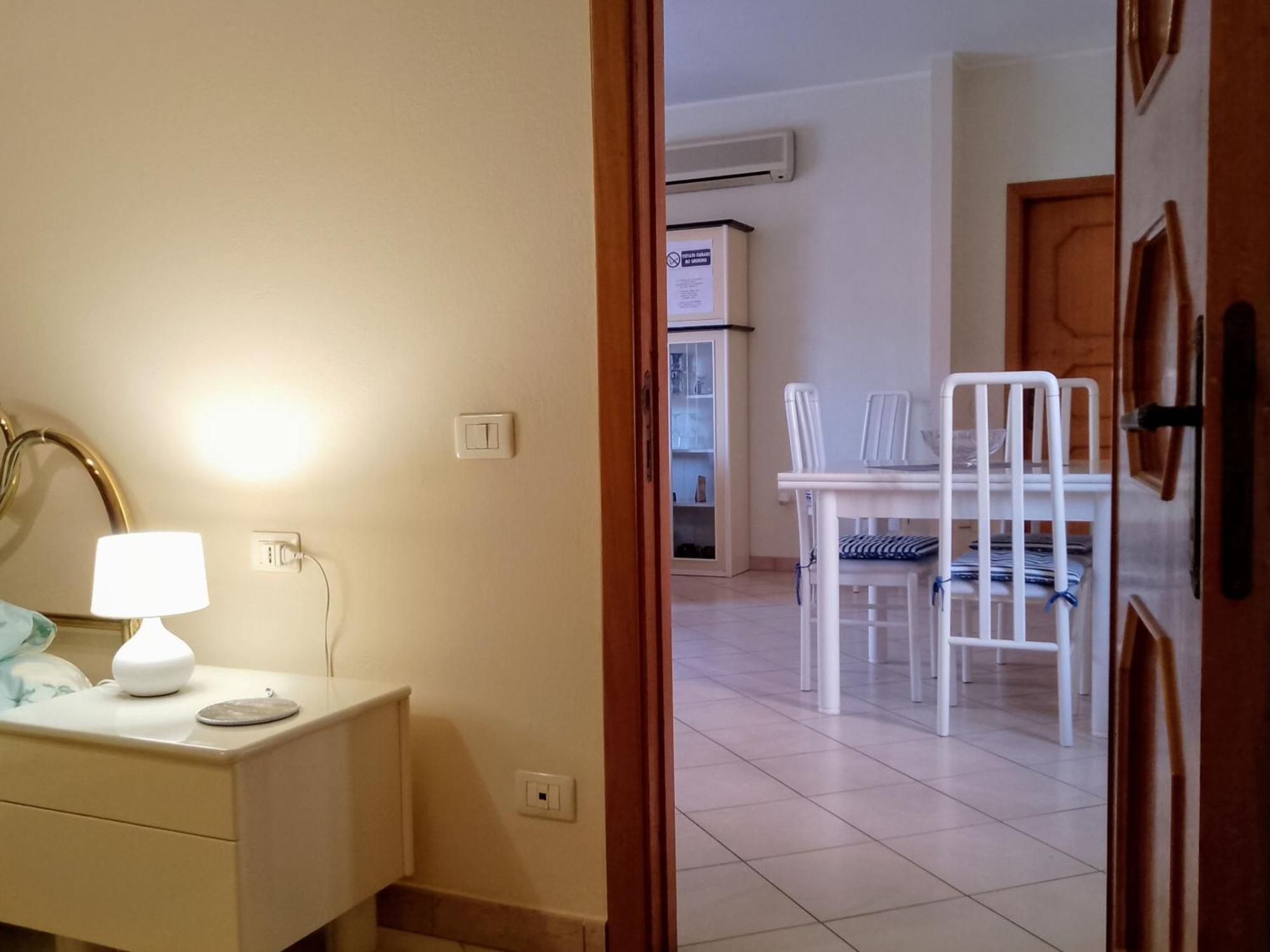 Il Fenicottero Rosa 'Apartment in the city Quartu SantʼElena Esterno foto